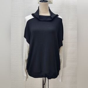 Simply Vera Vera Wang Color Block Sweatshirt Size Medium Black White Tie Bottom